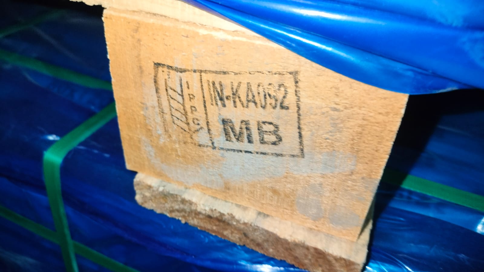 Top Notch Tiles logistics